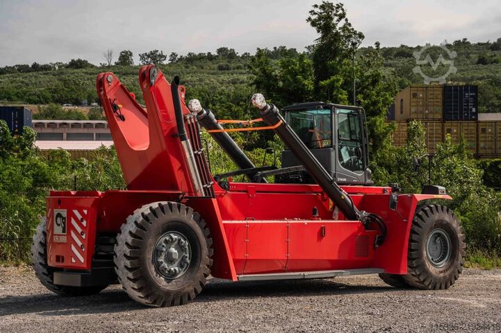 整箱正面吊 Kalmar DRG450-60S5M