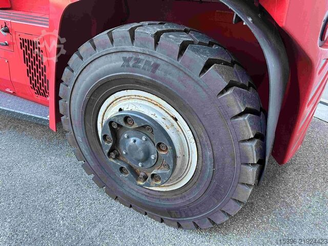 重型叉车 - 柴油 Kalmar DCG 150-12