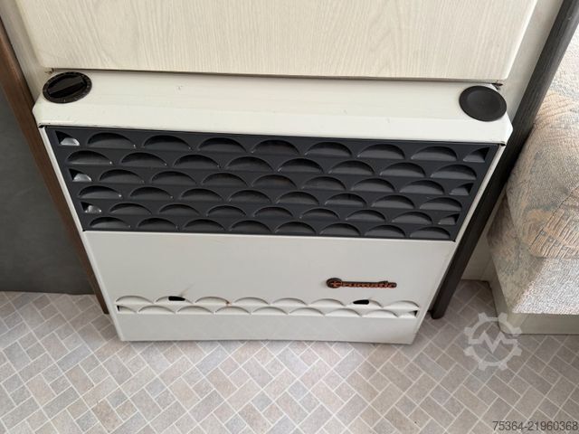 Caravan HOBBY 400 / 10 C Wohnwagen mit Vorzelt