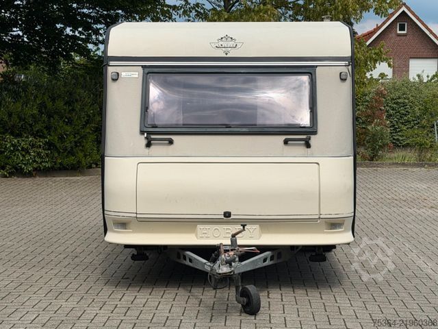 Caravan HOBBY 400 / 10 C Wohnwagen mit Vorzelt