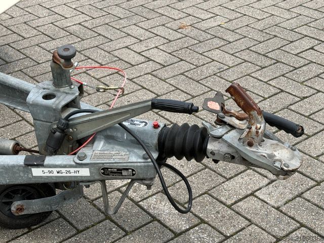 Caravan HOBBY 400 / 10 C Wohnwagen mit Vorzelt