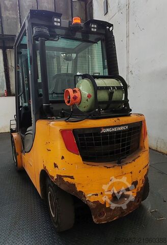 LPG Forklifts Jungheinrich TFG435s