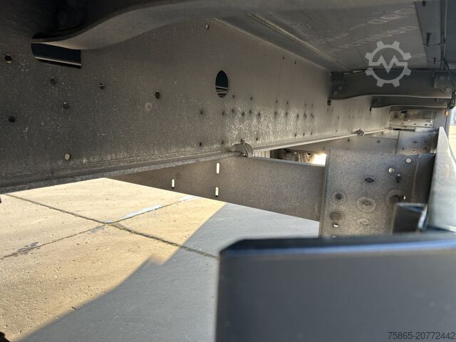 Koffer Schmitz Cargobull SCB S2 / Box / Laadklep / Accu Pack / APK TUV 1...