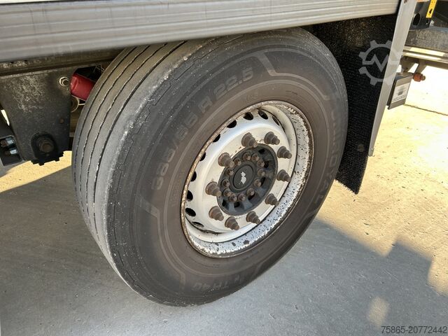 Koffer Schmitz Cargobull SCB S2 / Box / Laadklep / Accu Pack / APK TUV 1...