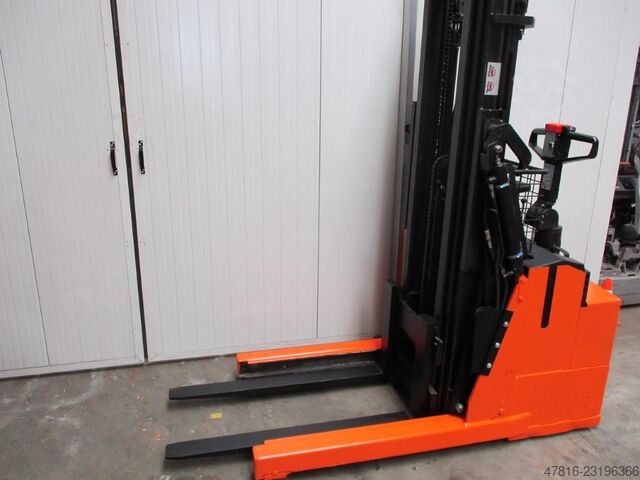 2011 BT TOYOTA RWE120 Triplex - 3197 BT RWE120