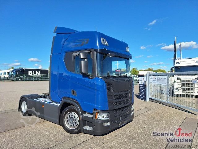 Standard tractor unit Scania R 450 A4x2NA, 2 Tanks, Navi, Standklima,