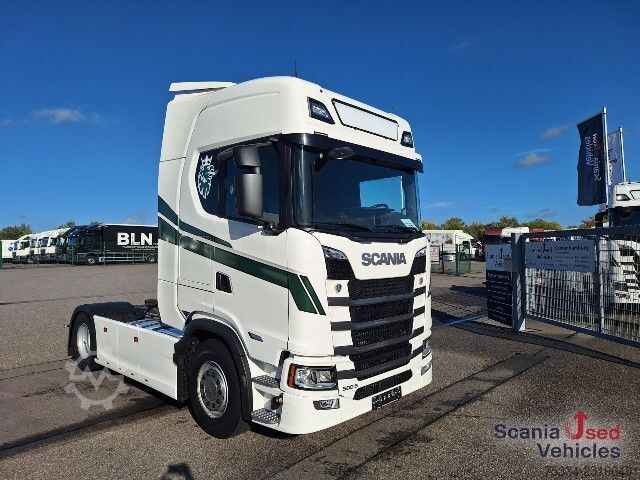 Standard tractor unit Scania S 500 A4x2NA,S Model,SUPER, 2 Alu Tanks, Navi, DAB