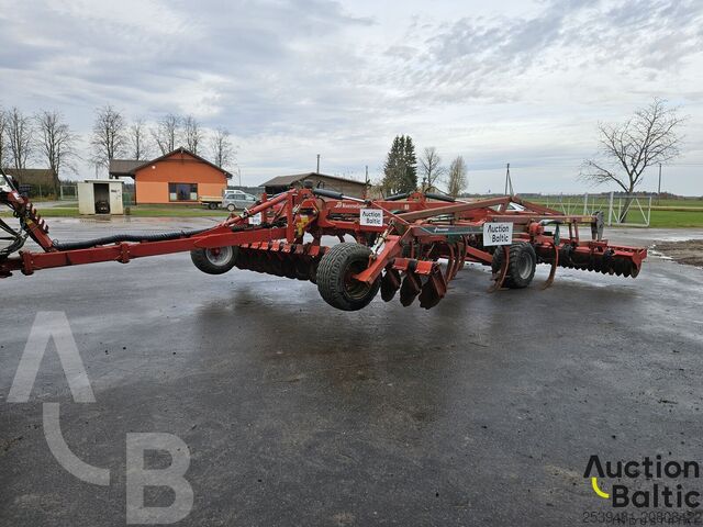  Kverneland CTC527