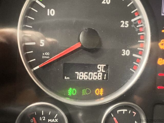 Avolava kuorma-auto MAN Truck & Bus TGA08  TGS 26.440 6 x 4 BL mit Kran PK53002