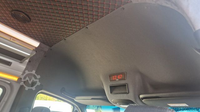 Minibus MERCEDES-BENZ Sprinter 315 Tourer 9 SS VIP Systemboden Stock