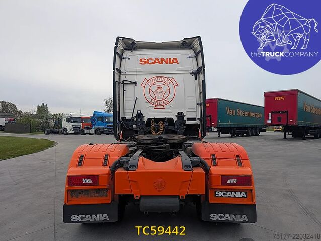 Venjulegur SZM Scania R 450