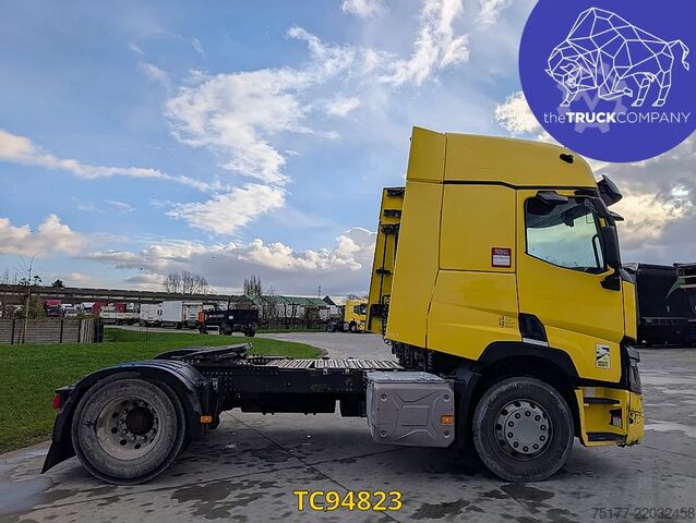 मानक SZM Renault T 440