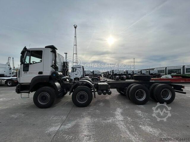 Chassis cab Astra HD9 84.42