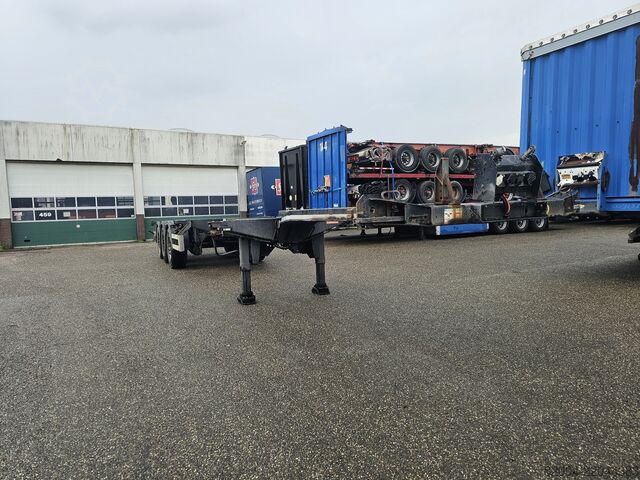 Transporte de contenedores PACTON ET3-  MULTI CHASSIS -ALL CONNECTIONS - 3 X EXTE...