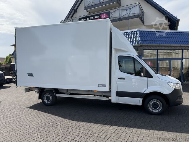 Furgoneta MERCEDES-BENZ Sprinter 317 Möbelkoffer mit Türen