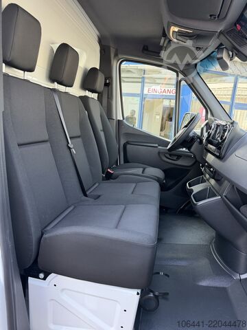 Furgoneta MERCEDES-BENZ Sprinter 317 Möbelkoffer mit Türen