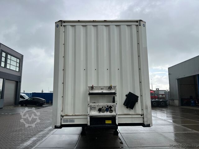 Chiếc vali Krone SD / Closed Box / Dhollandia / 1x Lift Axle