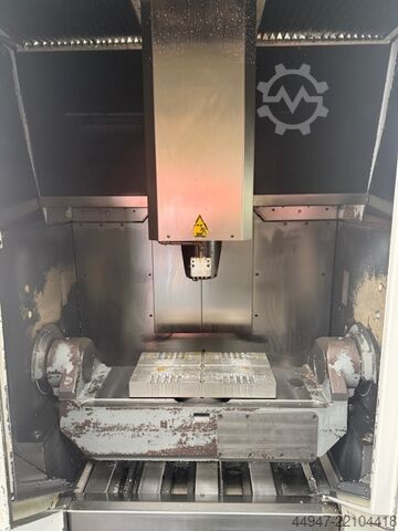 Centro de mecanizado universal HERMLE B 300 U