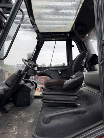 Chariot élévateur à fourche diesel Linde H80D-03