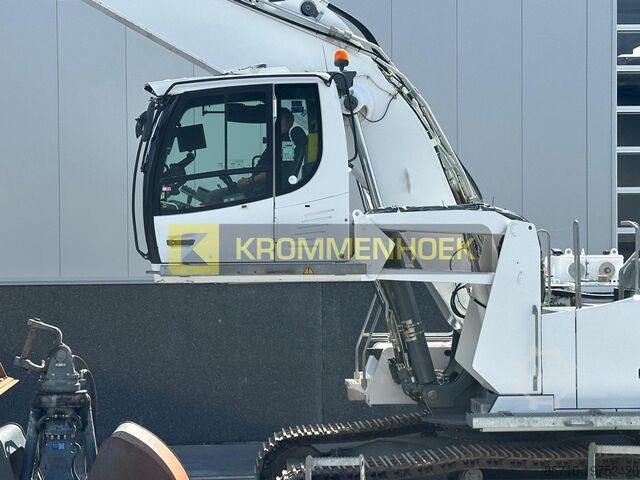 Telescopische graafmachine Liebherr R 946 LC Cosben 27 Meter Telescooparm