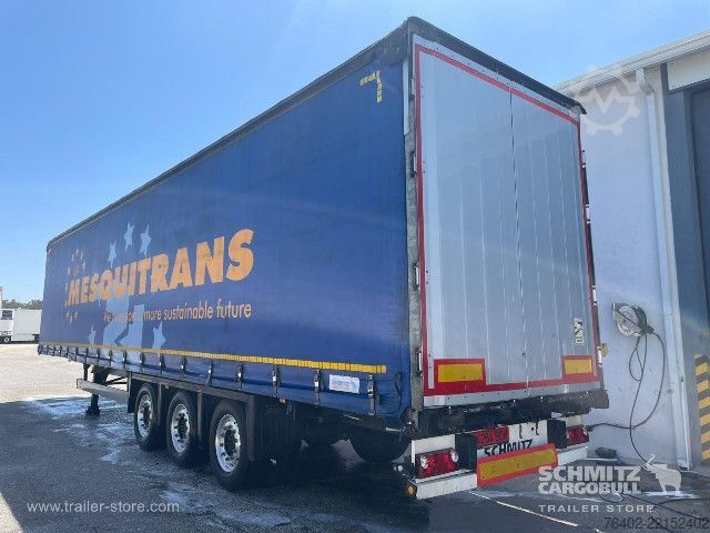 Semi-reboque aberto com lona Schmitz Cargobull Semitrailer Curtainsider Mega
