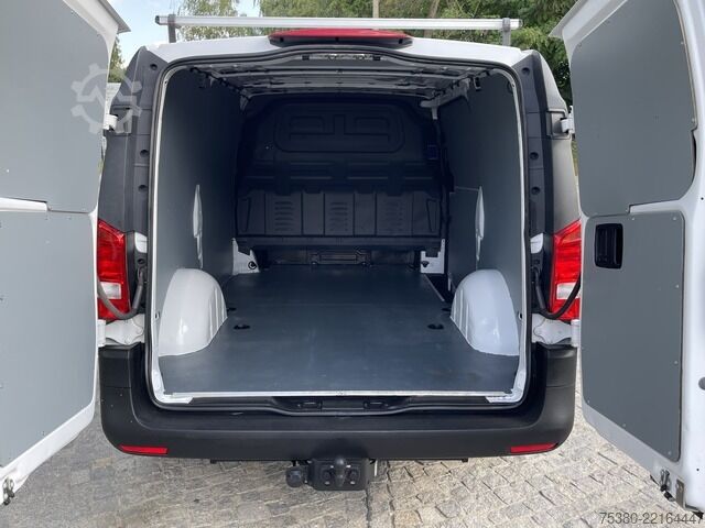 Skåpbil mercedes-benz Vito 111CDI LANG *Klima*SHZ*HU/AU NEU*