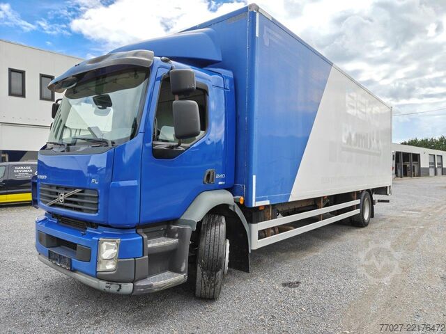 スーツケース Volvo FL 240 Boxtruck Euro5