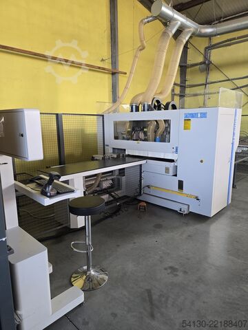 Gjennomløpende bearbeidingssenter Masterwood TF 600S