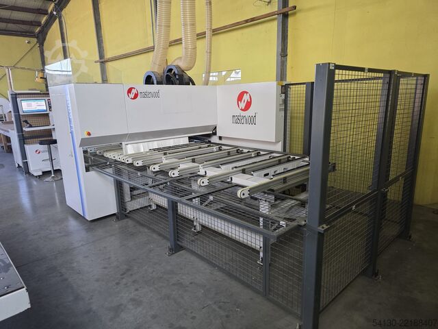 Gjennomløpende bearbeidingssenter Masterwood TF 600S