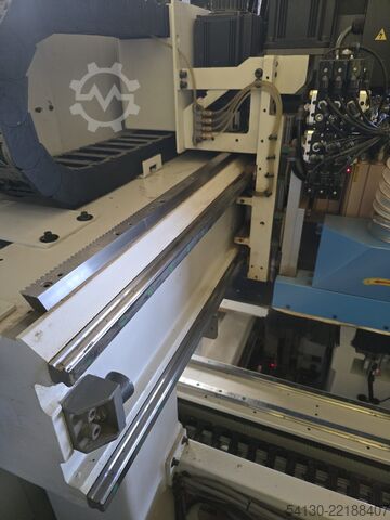 Gjennomløpende bearbeidingssenter Masterwood TF 600S