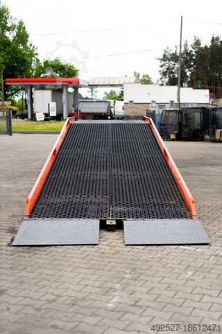 Véhicule utilitaire Kingway Mobile Verladerampe Auffahrrampe 10 000