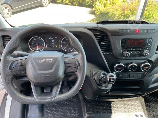 Transporter mit Koffer IVECO Daily 35S16 *Koffer*LBW*Klima*