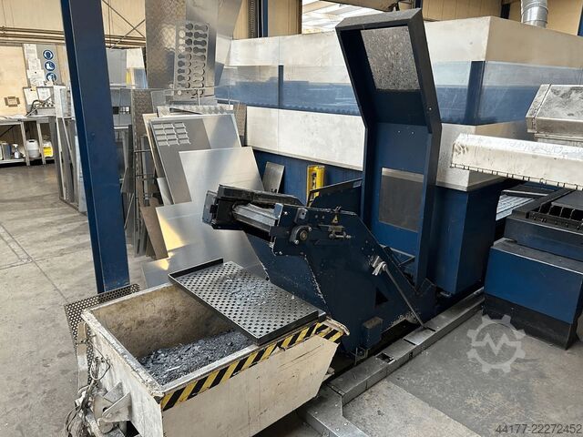 Lazerinio pjovimo sistema Trumpf TruLaser 3040 mit LiftMaster