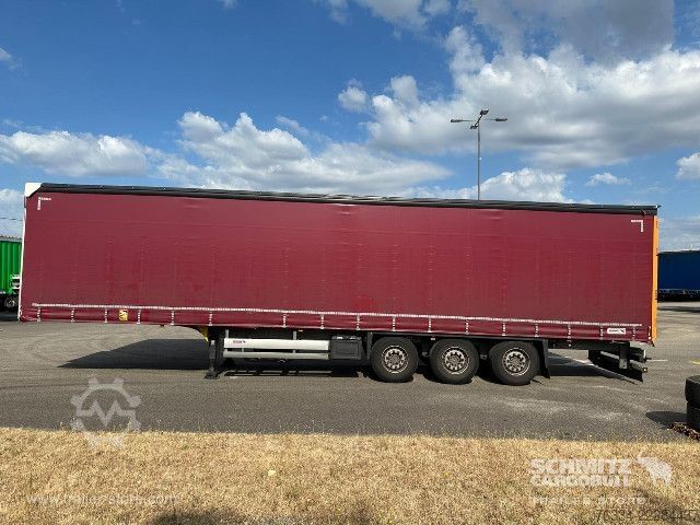 Открытый полуприцеп с тентом Schmitz Cargobull Semitrailer Curtainsider Standard