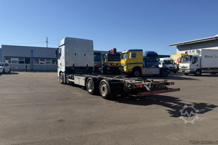 Vöruvagn fyrir sérhæfðan tilgang Mercedes-Benz Actros 2545 6x2 BDF / Swiss-Vehicle