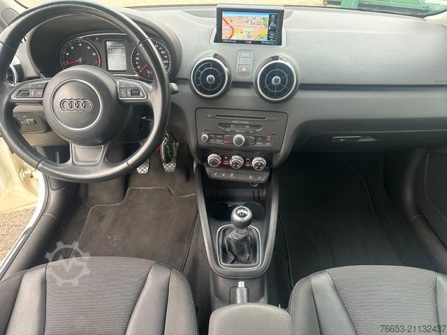 Dodávka AUDI A1 1.2 TFSI 63kw*Teilleder*Klimaaut.*Xenon*Navi
