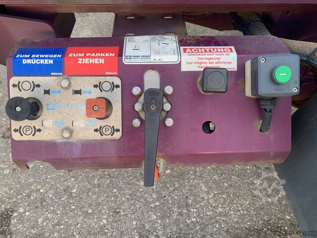 Semirremolque con caja intercambiable DENNISON Extendable 1x20'/2x20' /1x40'  (6.X)