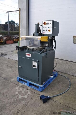 वृत्ताकार एवं घर्षणकारी शीत काटने वाली मशीनें OMP Ipematic 425 S