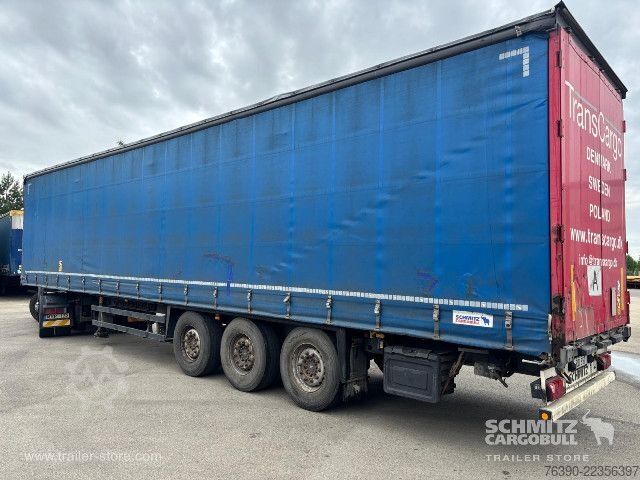 Otvorena poluprikolica s ceradom Schmitz Cargobull Semitrailer Curtainsider Standard