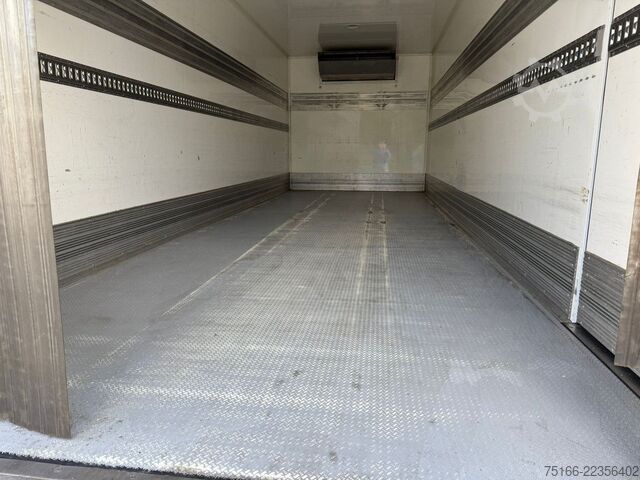 Camion frigorifique MAN TGL 12.250 BL Kühlkoffer 7,45 m LBW 1 T*TK 600