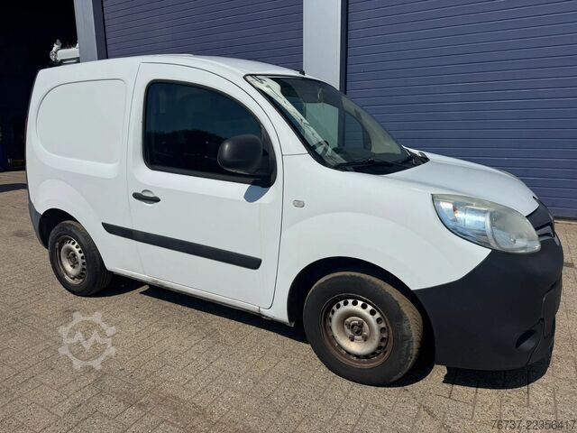 Panelinis furgonas Renault Kangoo **EURO 5B-AIRCO**