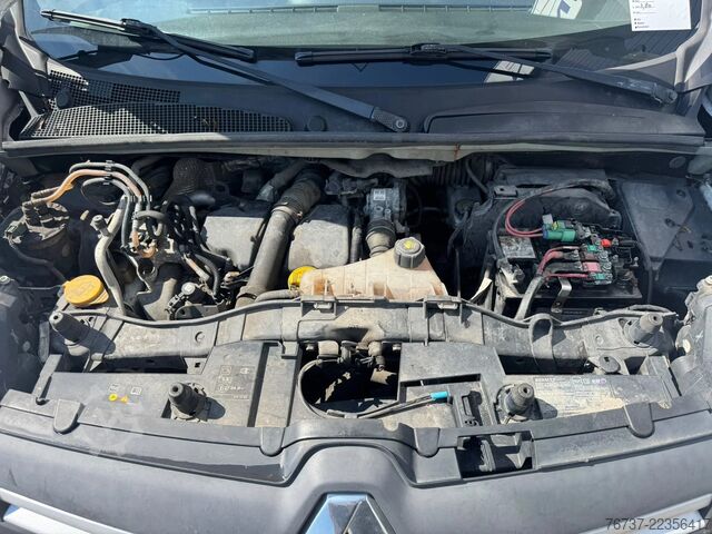 Panelinis furgonas Renault Kangoo **EURO 5B-AIRCO**