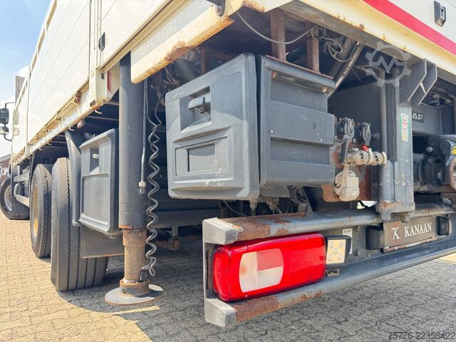 Autožeriav DAF CF 460  6x2  Baustoff Palfinger PK18001L