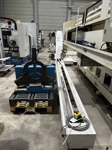 Torno - controlado por ciclo BOEHRINGER DUS560 ti