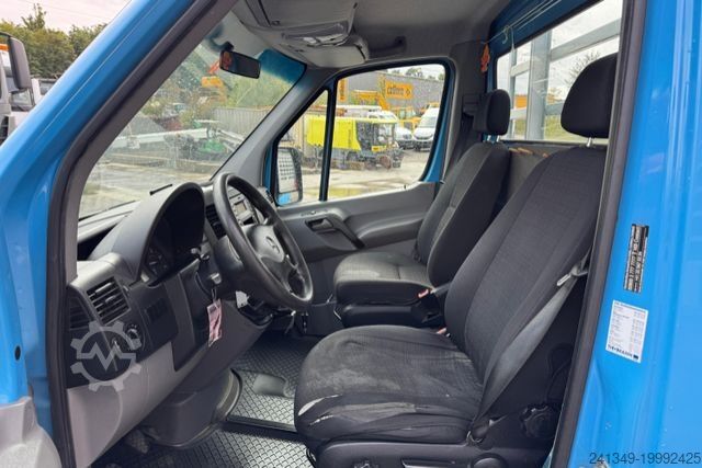 Pick-up skåpbil MERCEDES-BENZ Sprinter 316 CDI