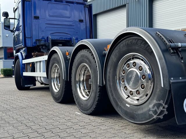 BDF-järjestelmä Scania R520 V8 8x4*4 Retarder / BDF / Full Air / Euro 6