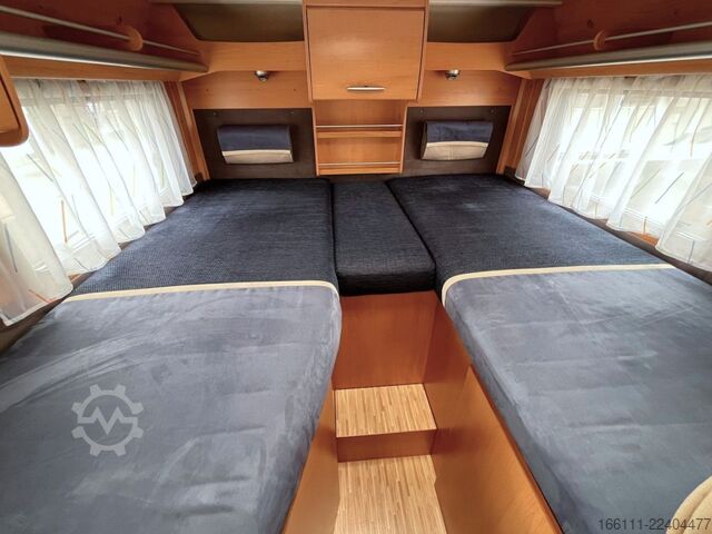 Halvintegreret autocamper HYMER/ERIBA Van 572 - Einzelbetten - Garage - Klima -