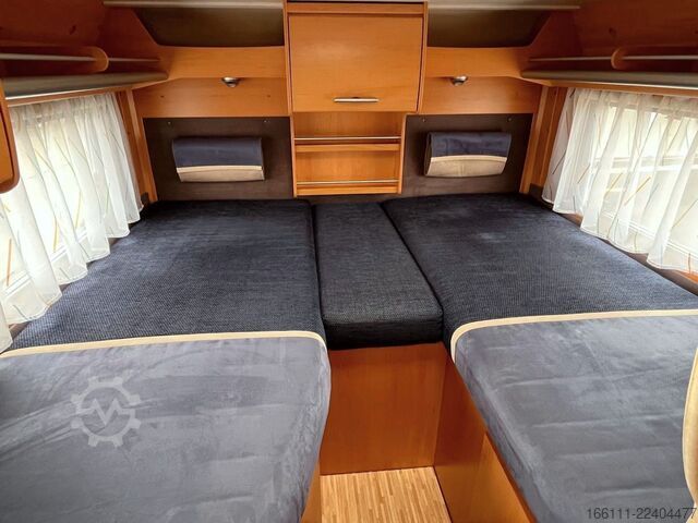 Halvintegreret autocamper HYMER/ERIBA Van 572 - Einzelbetten - Garage - Klima -
