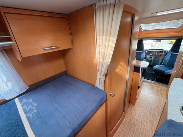 Halvintegreret autocamper HYMER/ERIBA Van 572 - Einzelbetten - Garage - Klima -