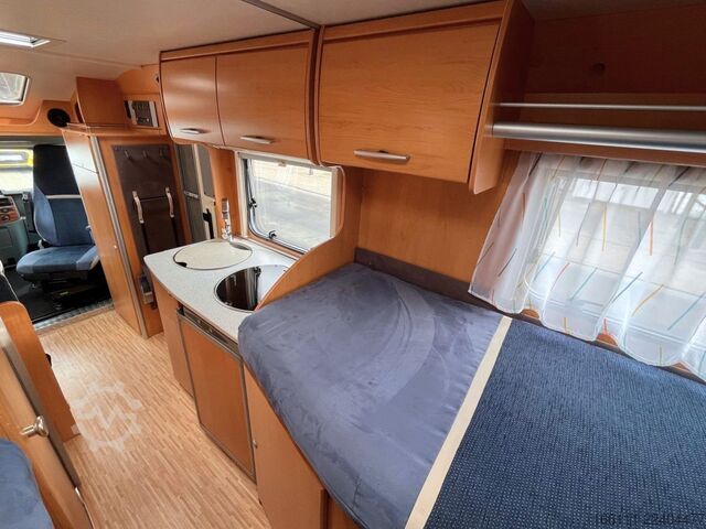 Halvintegreret autocamper HYMER/ERIBA Van 572 - Einzelbetten - Garage - Klima -